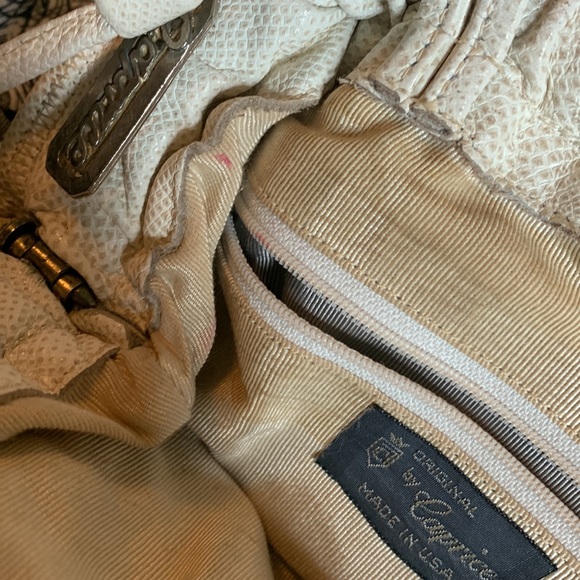 Vintage Caprice Shoulder Bag - Picture 11 of 12